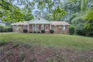 2764 Amberly Way, Snellville, GA 30078 - Photo 2