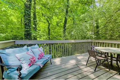 570 Elden Drive, Atlanta, GA 30342 - Photo 18