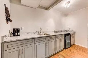 570 Elden Dr, Atlanta, GA 30342 - Photo 36