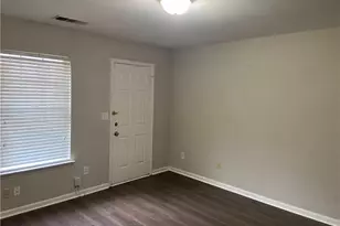 2214 Landing Walk Dr, Duluth, GA 30097 - Photo 12