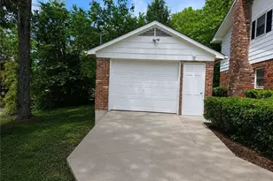 1037 Mell Ave, Clarkston, GA 30021 - Photo 4