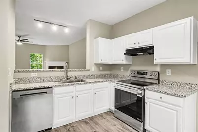 402 Heritage Park Trace NW #21, Kennesaw, GA 30144 - Photo 8
