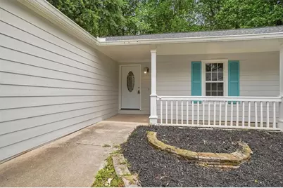 847 Riverstone Lane, Woodstock, GA 30188 - Photo 4