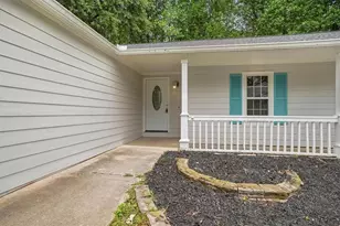 847 Riverstone Ln, Woodstock, GA 30188 - Photo 4