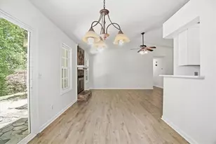 847 Riverstone Ln, Woodstock, GA 30188 - Photo 14