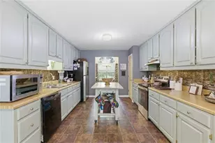 6023 Elm Ridge Ct, Gainesville, GA 30507 - Photo 16