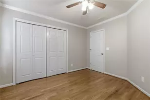 253 Chestnut Lake Way, Lilburn, GA 30047 - Photo 20