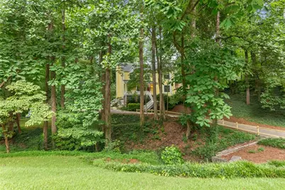 11690 Highland Colony Drive, Roswell, GA 30075 - Photo 4