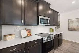 1005 Elowen Dr, Austell, GA 30168 - Photo 8