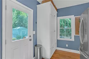 2428 Brantley St NW, Atlanta, GA 30318 - Photo 12