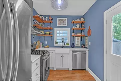 2428 Brantley Street NW, Atlanta, GA 30318 - Photo 14
