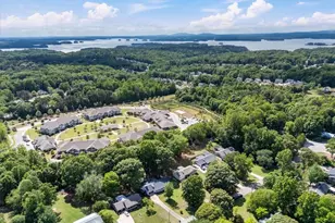 5627 Pinewood Dr, Flowery Branch, GA 30542 - Photo 54