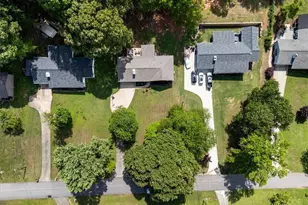 5627 Pinewood Dr, Flowery Branch, GA 30542 - Photo 48