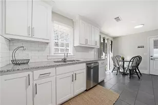 516 Landers St, Monroe, GA 30655 - Photo 2