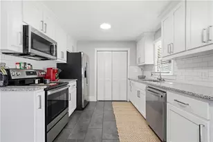 516 Landers St, Monroe, GA 30655 - Photo 8