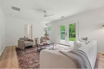 793 Ayrshire Circle NW, Atlanta, GA 30318 - Photo 12