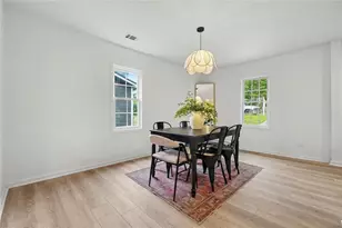 793 Ayrshire Cir NW, Atlanta, GA 30318 - Photo 6