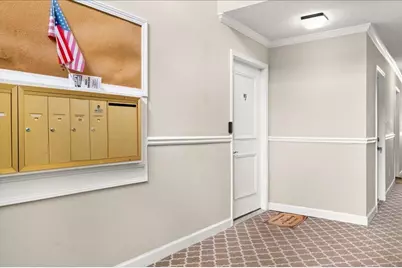 6851 Roswell Road #M5, Sandy Springs, GA 30328 - Photo 2