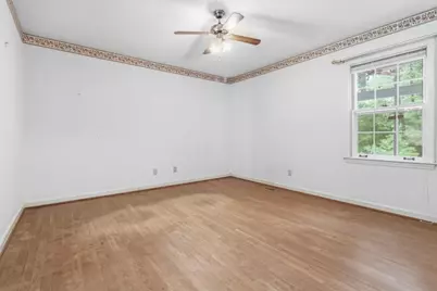 1840 Spalding Drive, Sandy Springs, GA 30350 - Photo 16