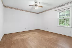 1840 Spalding Dr, Sandy Springs, GA 30350 - Photo 16