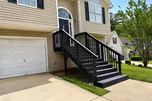 6115 Citico River Ln, Union City, GA 30291 - Photo 2