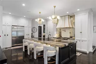 755 Heards Ferry Rd, Atlanta, GA 30328 - Photo 36