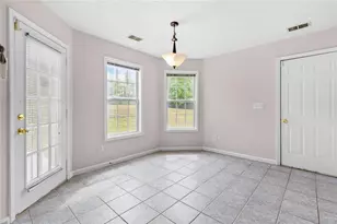 3854 Wheaton Ct, Snellville, GA 30039 - Photo 12