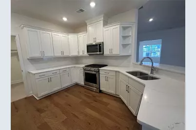 1104 Calypso Way #1104, Cumming, GA 30040 - Photo 2