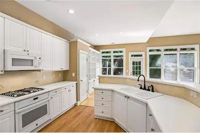 3054 Montclair Circle SE, Smyrna, GA 30080 - Photo 2