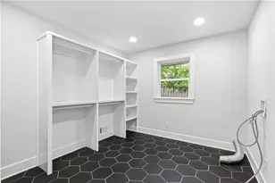 1988 Brewer Blvd SW, Atlanta, GA 30310 - Photo 26