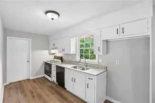 6041 Ridge Way, Douglasville, GA 30135 - Photo 6