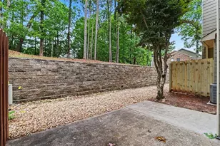 618 Granby Hill Pl, Alpharetta, GA 30022 - Photo 24