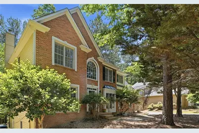 514 Lovinggood Court, Woodstock, GA 30189 - Photo 2