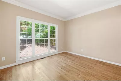 514 Lovinggood Court, Woodstock, GA 30189 - Photo 4