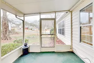 2490 Insdale Trce NW, Acworth, GA 30101 - Photo 18