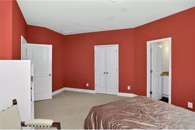 1902 Glen Ivy #19, Marietta, GA 30062 - Photo 16