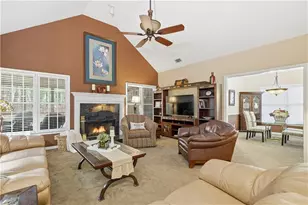 945 Club Chase Ct, Roswell, GA 30076 - Photo 4
