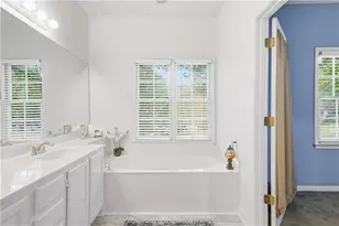 945 Club Chase Ct, Roswell, GA 30076 - Photo 14