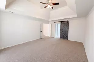 1900 Milfield Cir, Snellville, GA 30078 - Photo 4