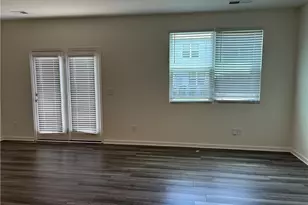 319 Penn Sta Wy, Cartersville, GA 30120 - Photo 4