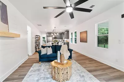 121 Orchard Street, Fairburn, GA 30213 - Photo 4