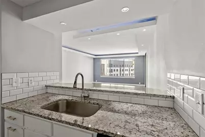 3481 Lakeside Drive #1007, Atlanta, GA 30326 - Photo 4