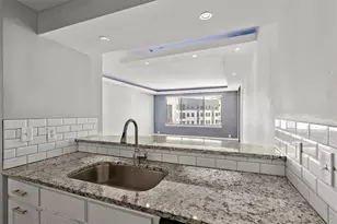 3481 Lakeside Dr, Atlanta, GA 30326 - Photo 4
