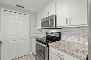 3481 Lakeside Dr, Atlanta, GA 30326 - Photo 10
