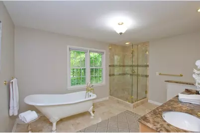 2065 Renault Lane, Atlanta, GA 30345 - Photo 22