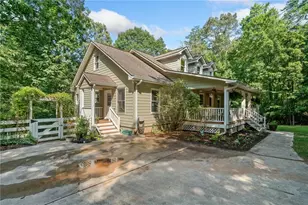 194 Deerfield Dr, Dahlonega, GA 30533 - Photo 1