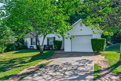 5135 Hillcrest Glenn Drive, Sugar Hill, GA 30518 - Photo 2