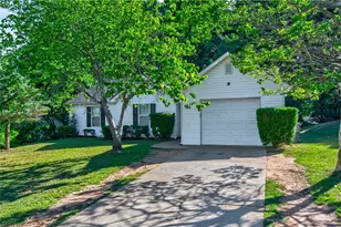 5135 Hillcrest Glenn Dr, Sugar Hill, GA 30518 - Photo 2