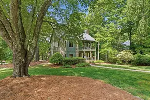 2847 Saddlebrook Way NW, Marietta, GA 30064 - Photo 4