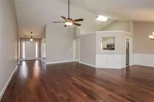5382 Valley Forest Way, Flowery Branch, GA 30542 - Photo 4